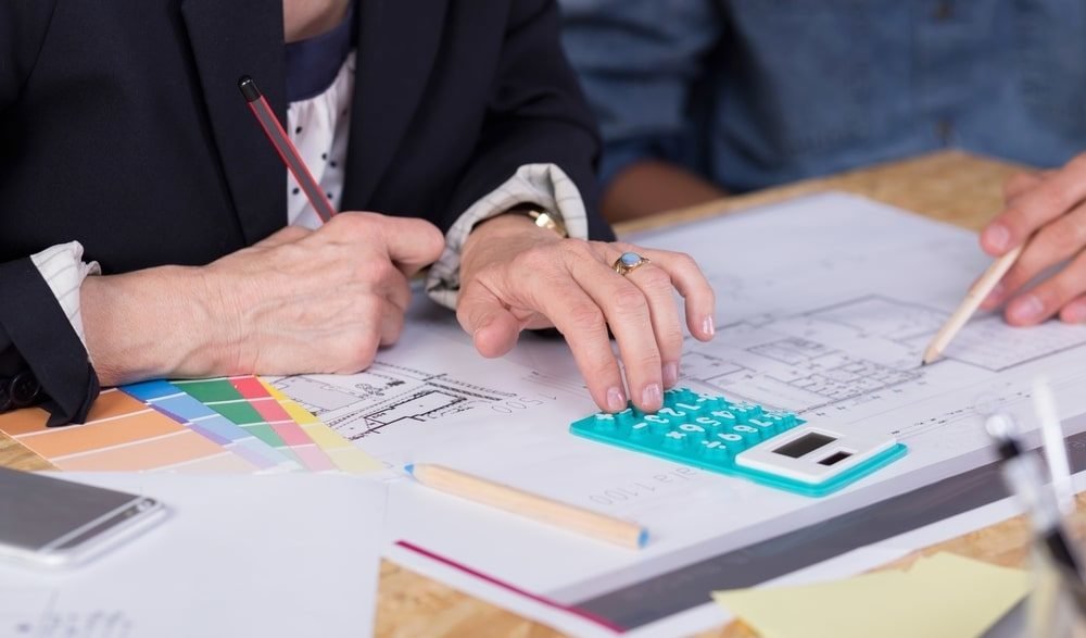 You are currently viewing How Construction Cost Estimators Drive Project Success and Efficiency
