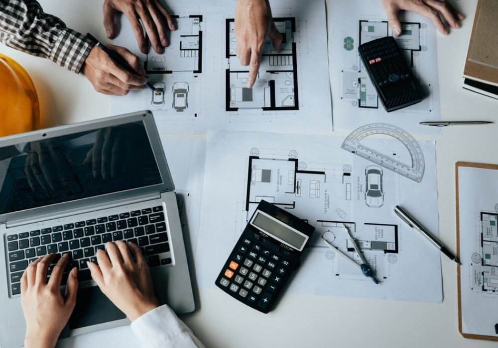 You are currently viewing How Quantity Surveyors Control Project Costs and Reduce Risks